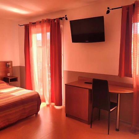 Hotel De L'Orb Bédarieux Zewnętrze zdjęcie